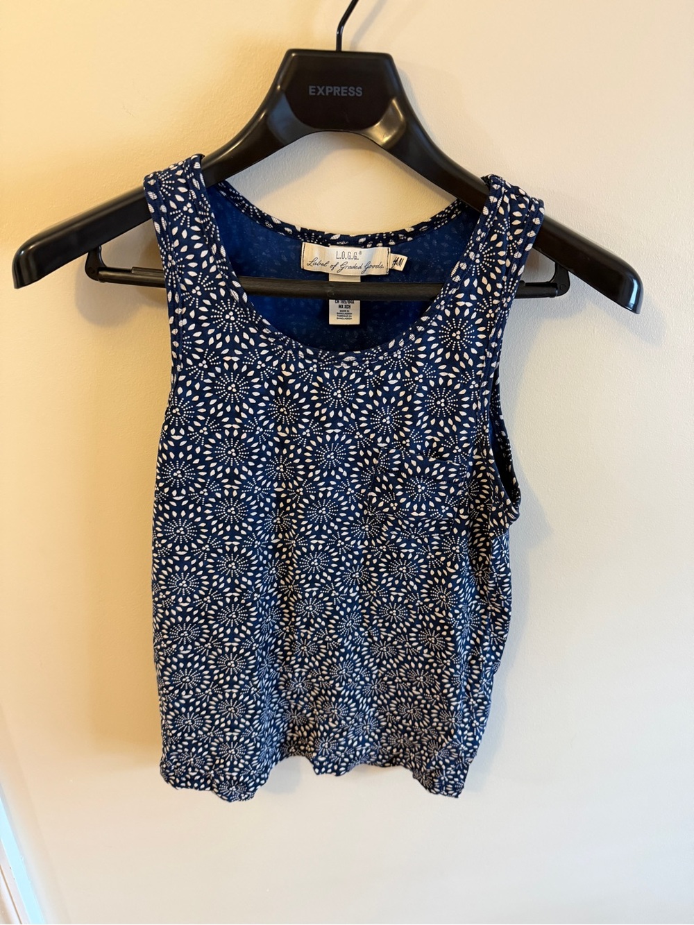 H&M Navy Blue & White Floral Print Sleeveless Tank